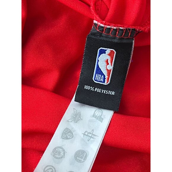 Atlanta Hawks T Shirt Mens Medium Top Basketball Tee NBA Graphic Activewear Gym - Picture 13 of 13